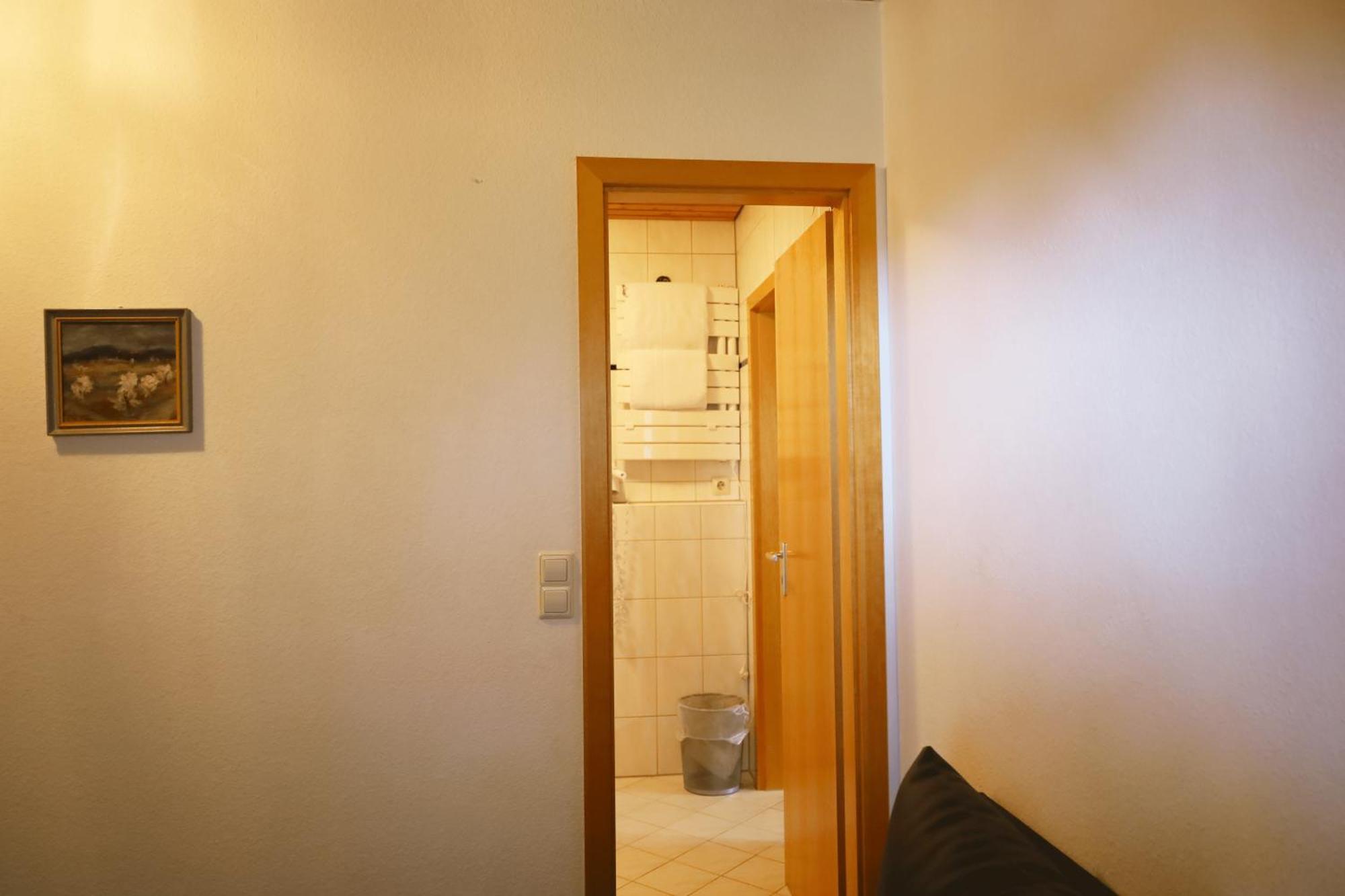 Hotel Gasthof Zur Post Wolfegg Exteriör bild